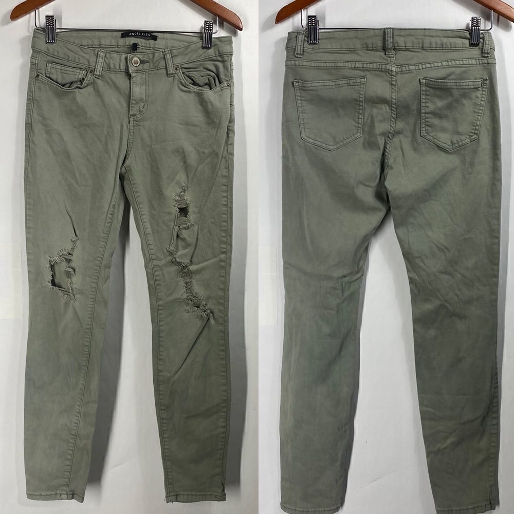 3For$20 Angle Kiss Green Ripped Jeans size 9